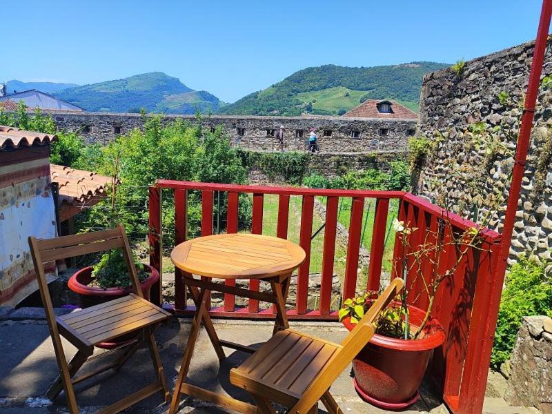 L'Auberge Du Pelerin - St Jean Pied De Port サン・ジャン・ピエ・ド・ポル エクステリア 写真