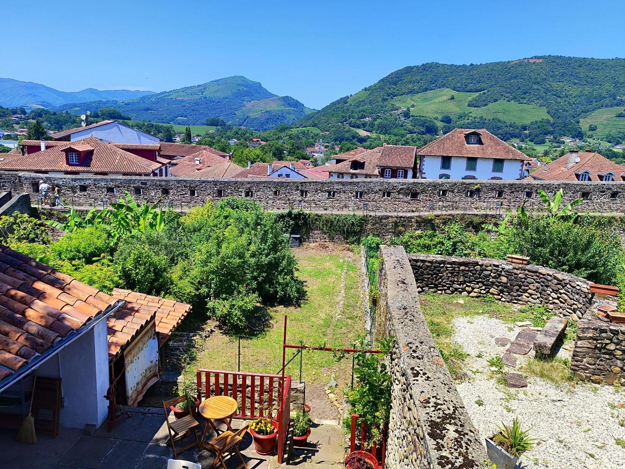 L'Auberge Du Pelerin - St Jean Pied De Port サン・ジャン・ピエ・ド・ポル エクステリア 写真